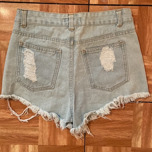 SJ Style Light Wash Denim Distressed Jean Shorts with Pink Rose Details - Picture 2 of 5